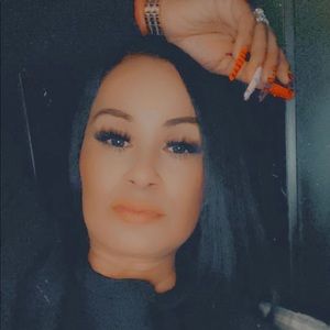 Meet your Posher, Candy